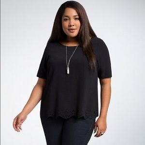 Torrid black crepe laser cut short sleeved blouse